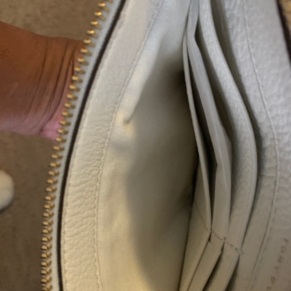 Handbag - Picture 8 of 8